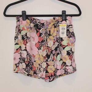 NWOT Good Luck Girl  Floral Shorts Kids Girl Size 7